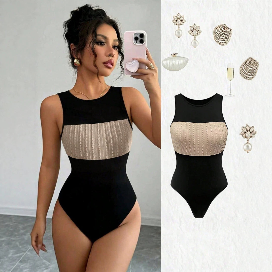 Damen Hochgeschnittener Badeanzug mit elegantem, rippierten Oberteil EB