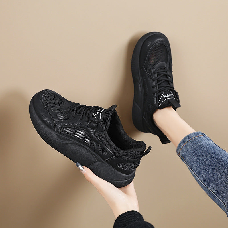 Damen sportive Plateausneaker mit luftdurchlässigem Netzgewebe und dämpfender ergonomischer Sohle EB