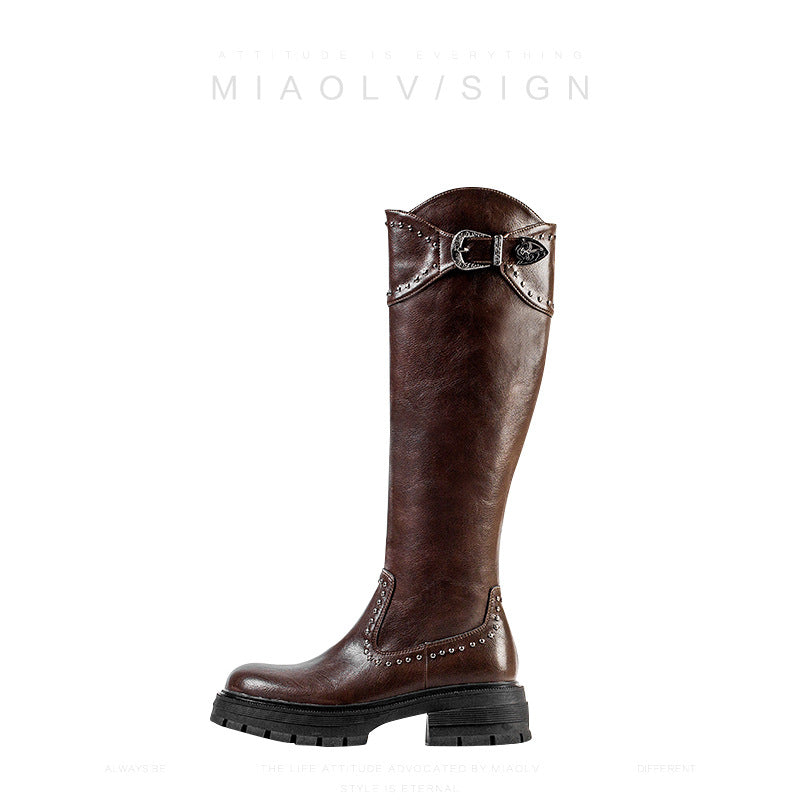 Damen Stiefel mit modischen Nietenakzenten und robustem Blockabsatz EB