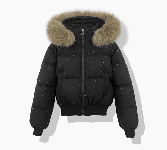 Damen nan kurzer gesteppter Pufferblouson mit feinem Strassbesatz, abnehmbarer Webpelzkapuze und elastischem Saum EB