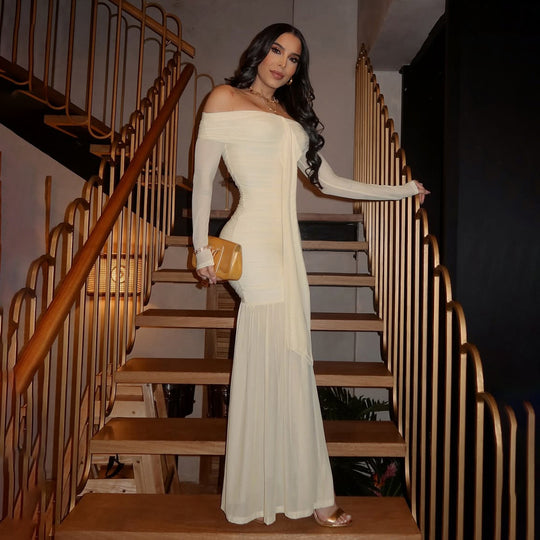 Damen Elegantes Maxikleid mit Off-Shoulder Design und raffinierten Drapierungen EB