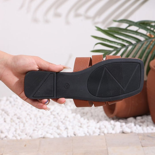 Damen Komfortable Slip-On Sandalen mit modischen Riemen EB