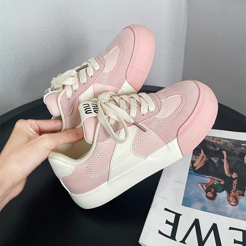 Damen Lifestyle-Sneaker mit strukturiertem Obermaterial und bequemer Dämpfung EB