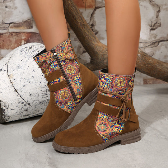 Damen nan knöchelhohe Velourslederoptik-Stiefelette mit Leopardenprint-Falte, seitlichem Reißverschluss und dekorativer Schnalle EB