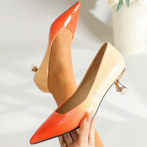 Damen Elegante Pumps mit spitzem Zehenbereich und glänzendem Finish EB