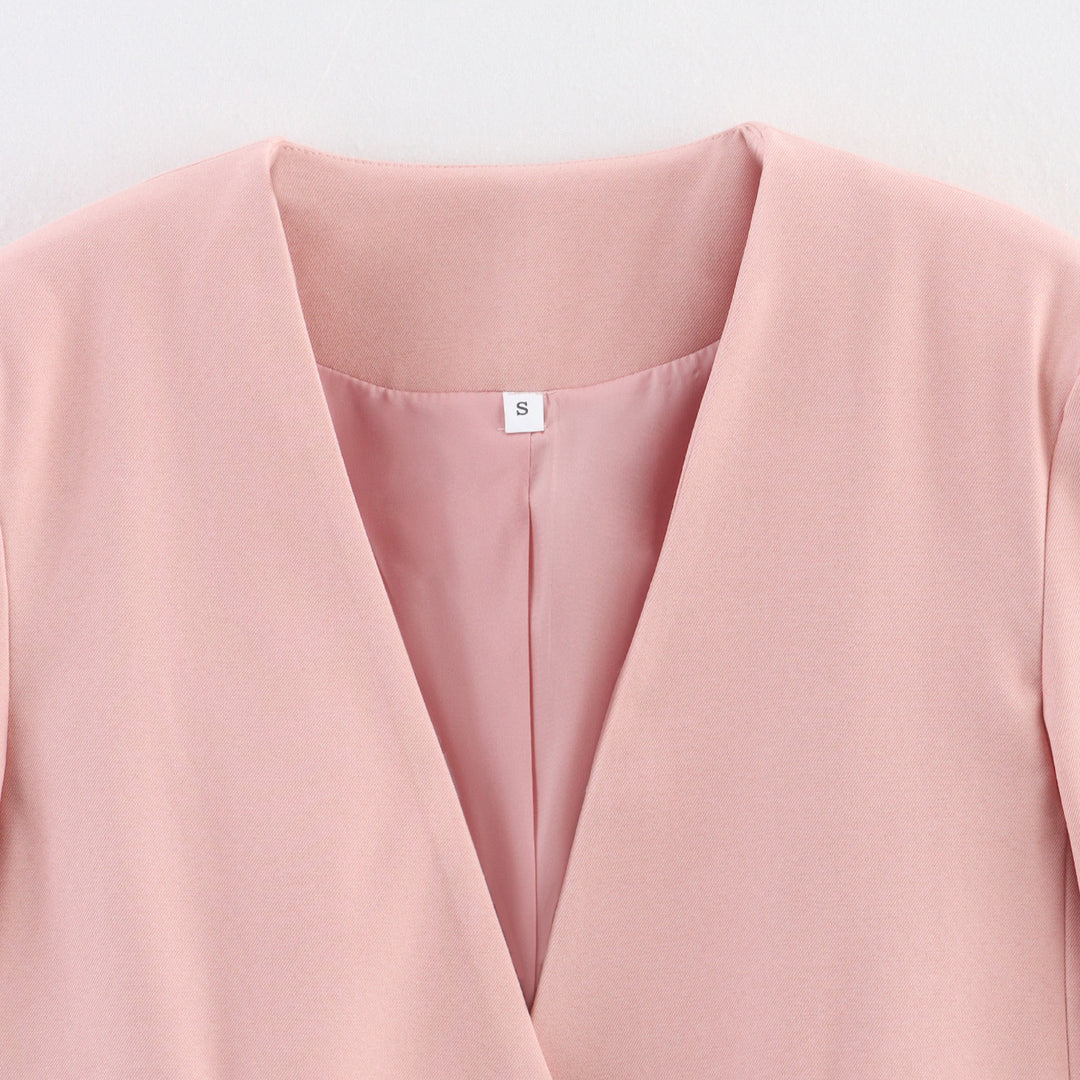 Damen Blazerjacke mit elegantem Schnitt und modernen Taschen EB