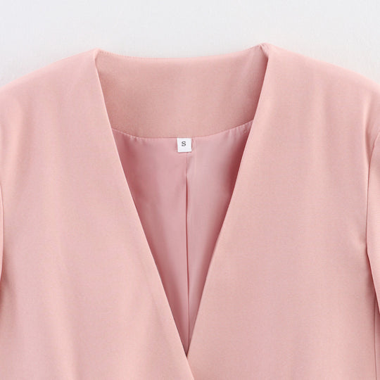 Damen Blazerjacke mit elegantem Schnitt und modernen Taschen EB