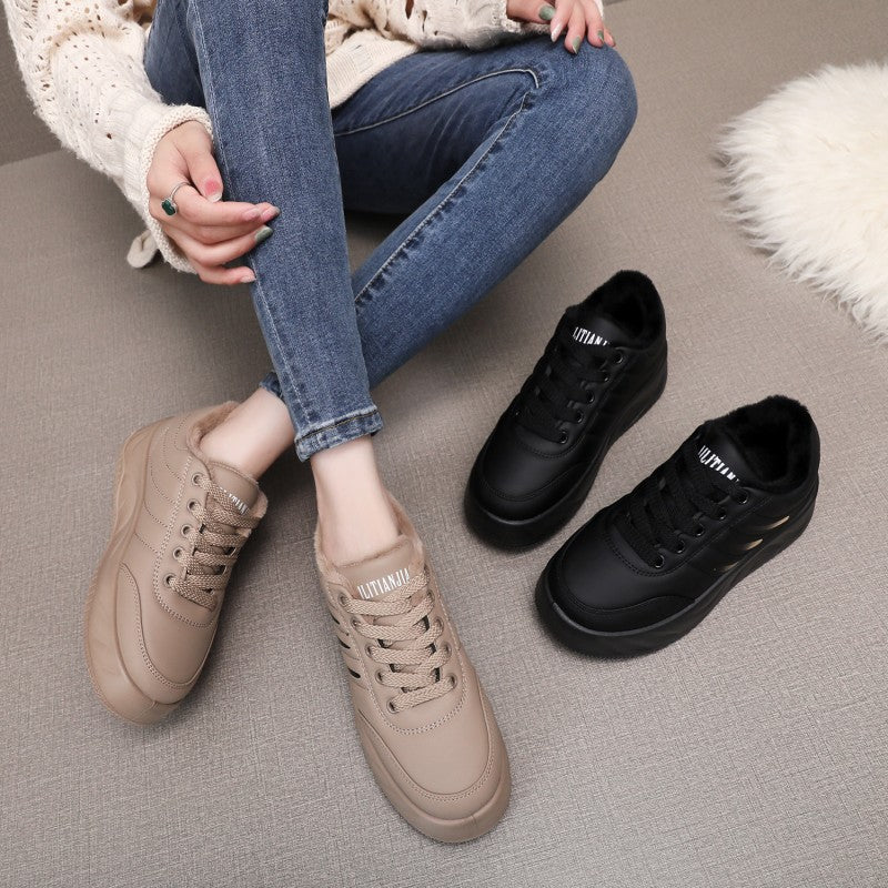 Damen sportliche Sneaker mit rutschfestem Profil und wärmendem Innenfutter EB