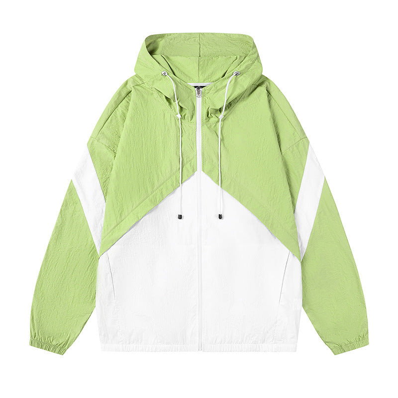 Herren sportliche Windjacke mit verstellbarem Kapuzensystem und reflektierenden Details EB