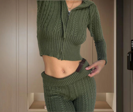 Damen Strickanzug mit Reißverschluss und weitem Bein EB