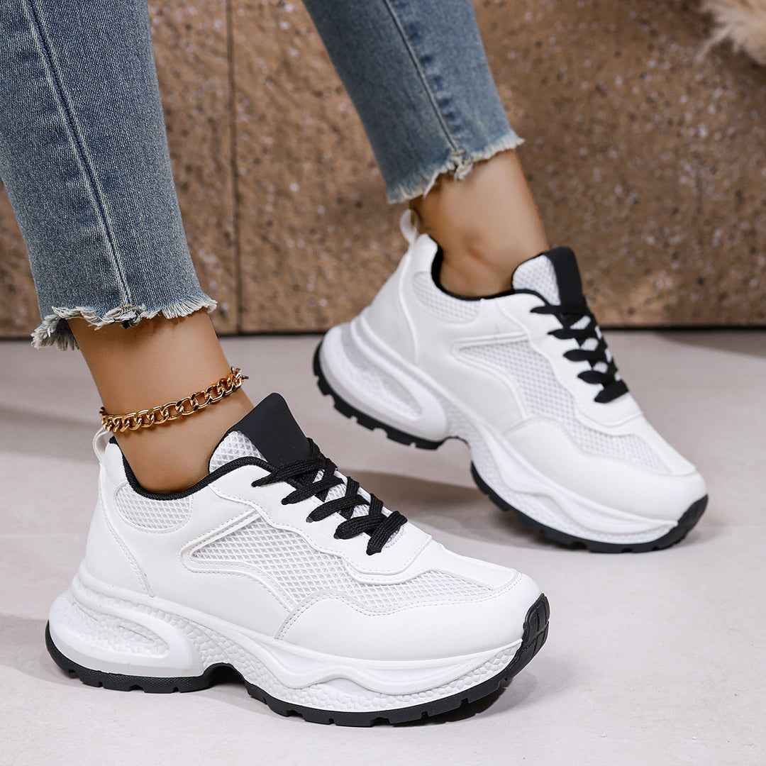 Damen Sneakers im sportlich-modernen Design mit atmungsaktiven Mesh-Einsätzen und komfortabler Dämpfung EB