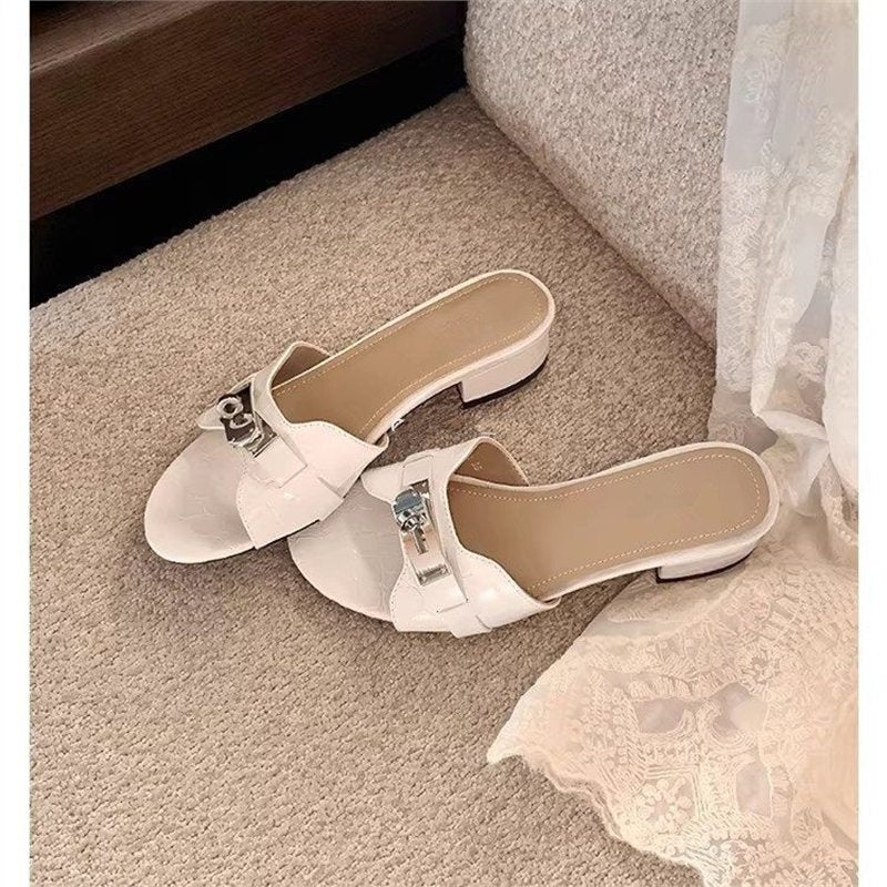 Damen elegante Croc‑Patent‑Mules mit kleinem Blockabsatz EB