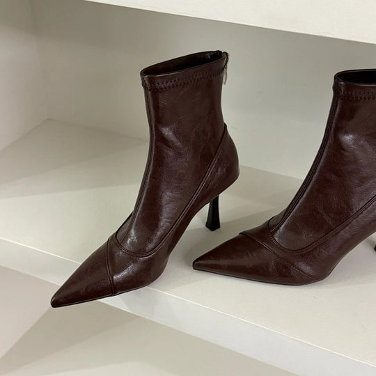 Damen Stiefeletten aus hochwertigem Leder mit elegantem Spitzenabsatz EB