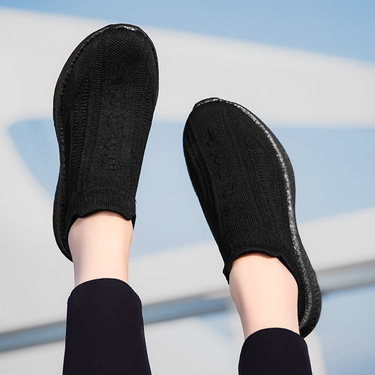Damen Strick-Sneaker mit rutschfestem Profil und atmungsaktiver Obermaterialstruktur EB