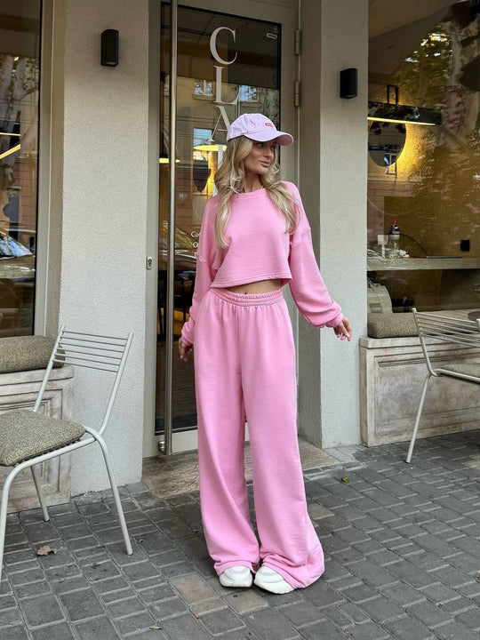Damen Relaxed-Zweiteiler mit cropped Rundhals-Sweatshirt und extraweiter High-Waist Palazzo-Jogginghose Eichborn Berlin