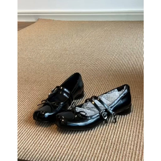 Damen elegante Ballerinas mit doppelt geschnalltem Riemchen und hübschem Schleifendetail EB