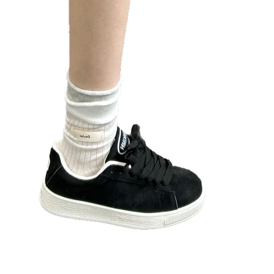 Damen Sportliche Freizeitsneaker mit atmungsaktiver Oberflächenstruktur und rutschfester Sohle EB