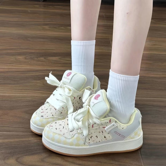 Damen modische Sneakers mit robustem Obermaterial und einzigartigem Design EB