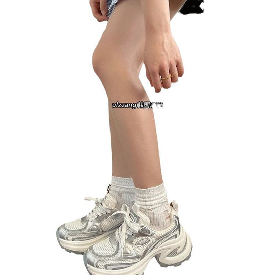 Damen Sportliche Sneakers mit atmungsaktiver Mesh-Oberfläche und gepolsterter Sohle EB