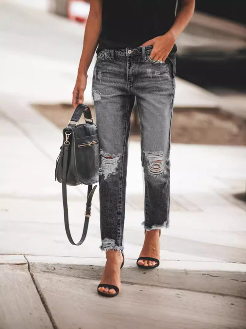 Damen Ripped Denim-Jeans mit lässigem Schnitt und ausgefranstem Saum EB