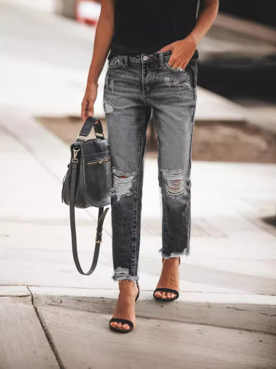 Damen Ripped Denim-Jeans mit lässigem Schnitt und ausgefranstem Saum EB