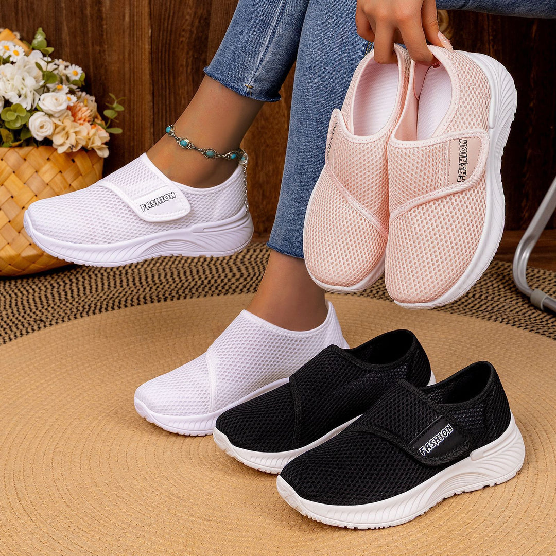 Damen Sportliche Komfort-Sneaker mit praktischem Klettverschluss EB