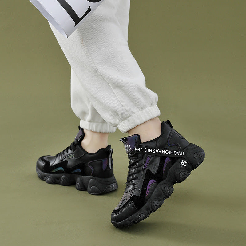 Damen sportliche Sneakers mit modischem Metallic-Design und dämpfender Sohle EB