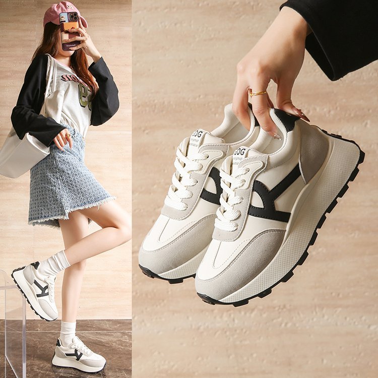 Damen sportliche Plateau-Sneaker mit stylischem Design und komfortabler Dämpfung EB