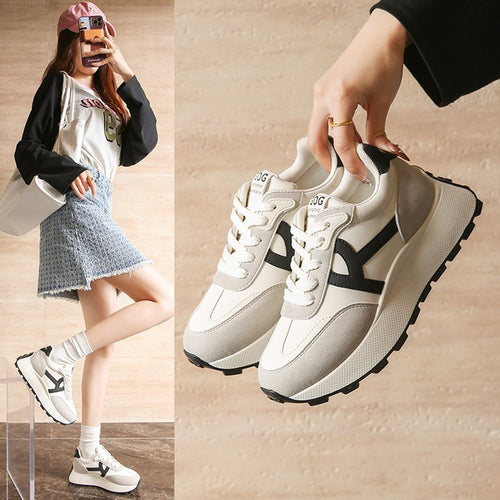 Damen sportliche Plateau-Sneaker mit stylischem Design und komfortabler Dämpfung EB