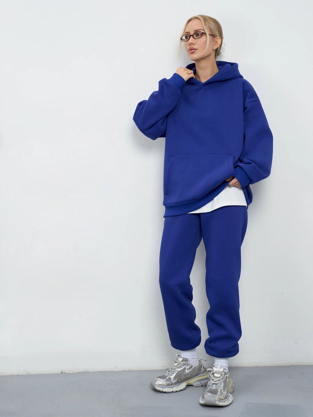 Damen lässiges Kapuzen-Sweatset aus schwerer Baumwollfleece mit Kängurutasche und gerader Jogginghose EB