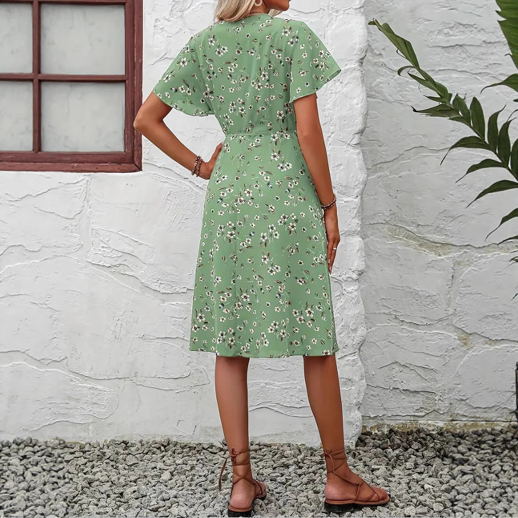 Damen Wickelkleid mit floralem Muster und Schnittdetails EB