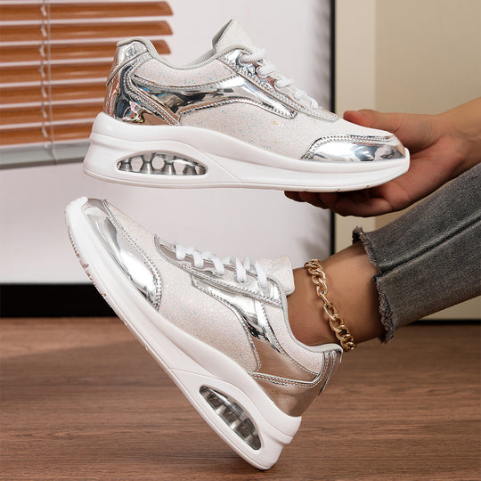 Damen Sportliche Sneakers mit schimmerndem Obermaterial und luftiger Dämpfung EB