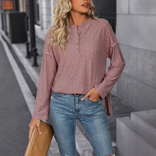 Damen Oberteil mit dekorativem Lochmuster und Knopfdetails EB