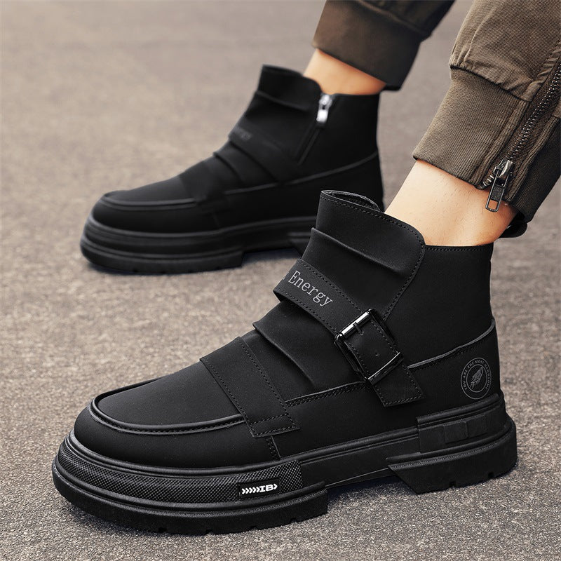 Damen Mid-Cut Stiefel mit robustem Sohlenprofil und verstellbarem Riemen EB