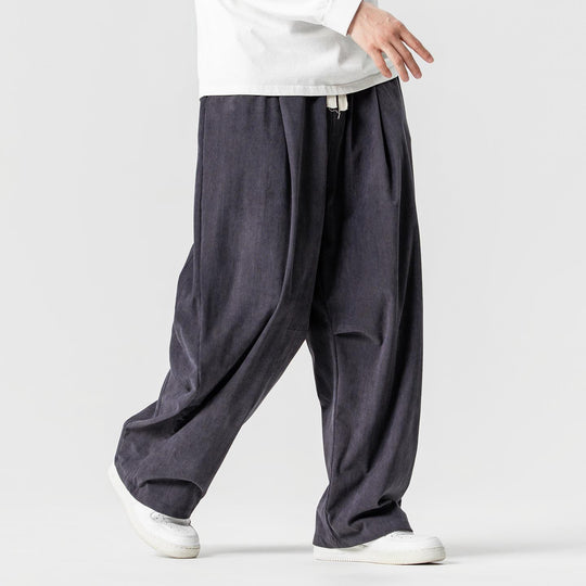 Herren nan weite Cordhose mit Tunnelzug, Bundfalten und relaxed Fit EB