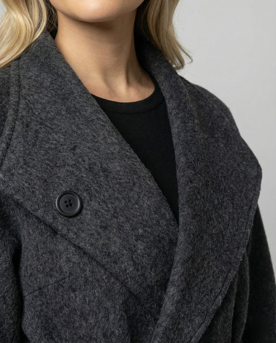 Damen taillierter Wollmix-Mantel mit Bindegürtel und Spitzmanschetten EB