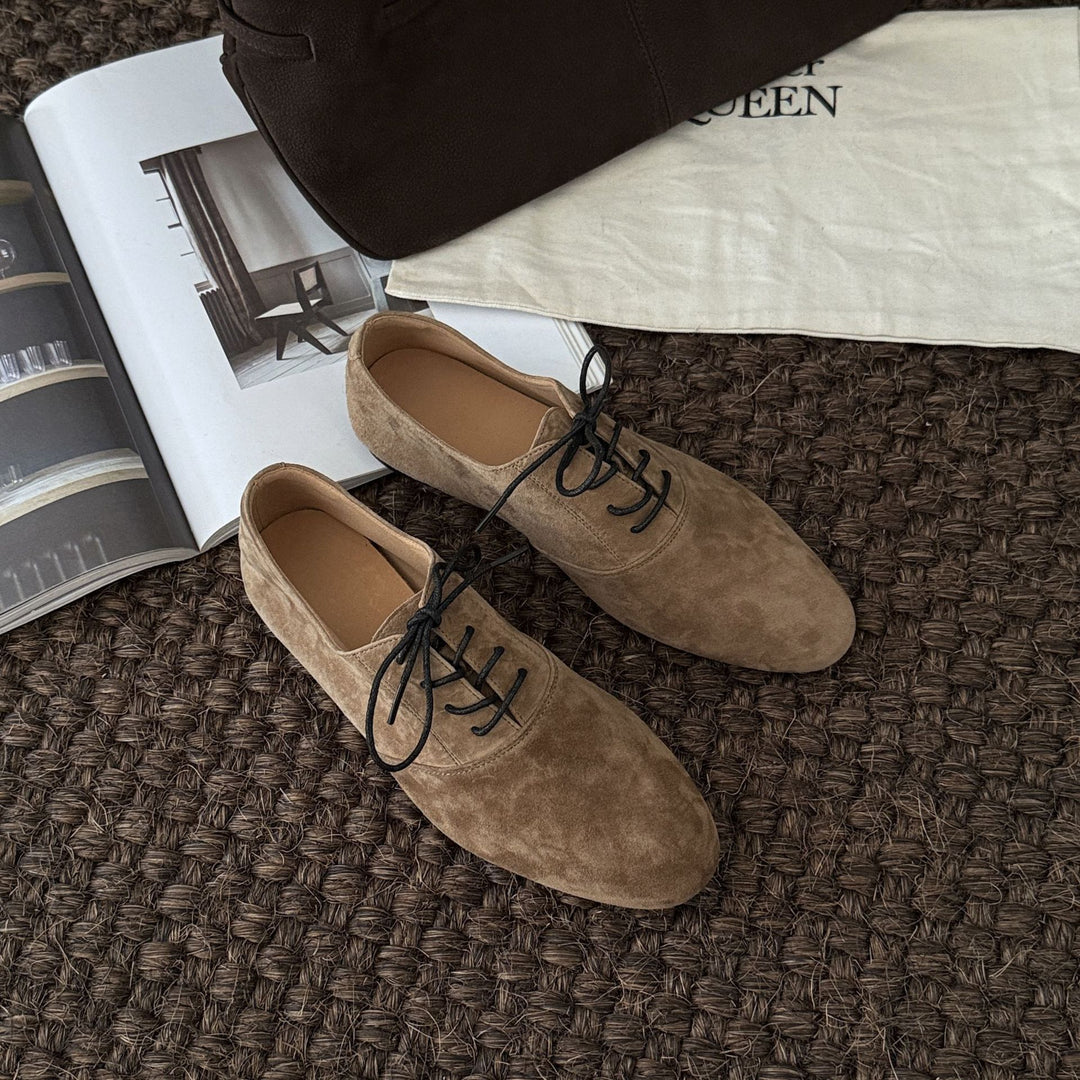 Damen Klassische Schnürschuhe aus hochwertigem Wildleder mit eleganter Silhouette EB