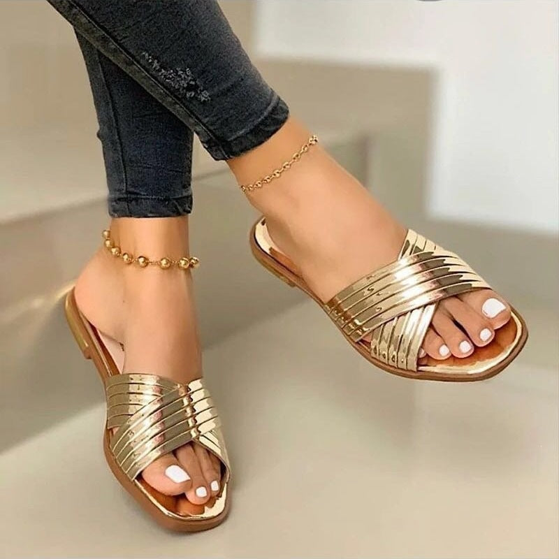 Damen Geflochtene Metallic-Slipper mit überkreuzten Riemen und flacher Komfortsohle EB