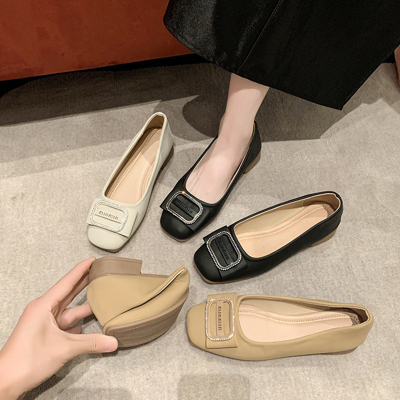 Damen Ballerinas mit elegantem Riemchen und komfortablem Fußbett EB