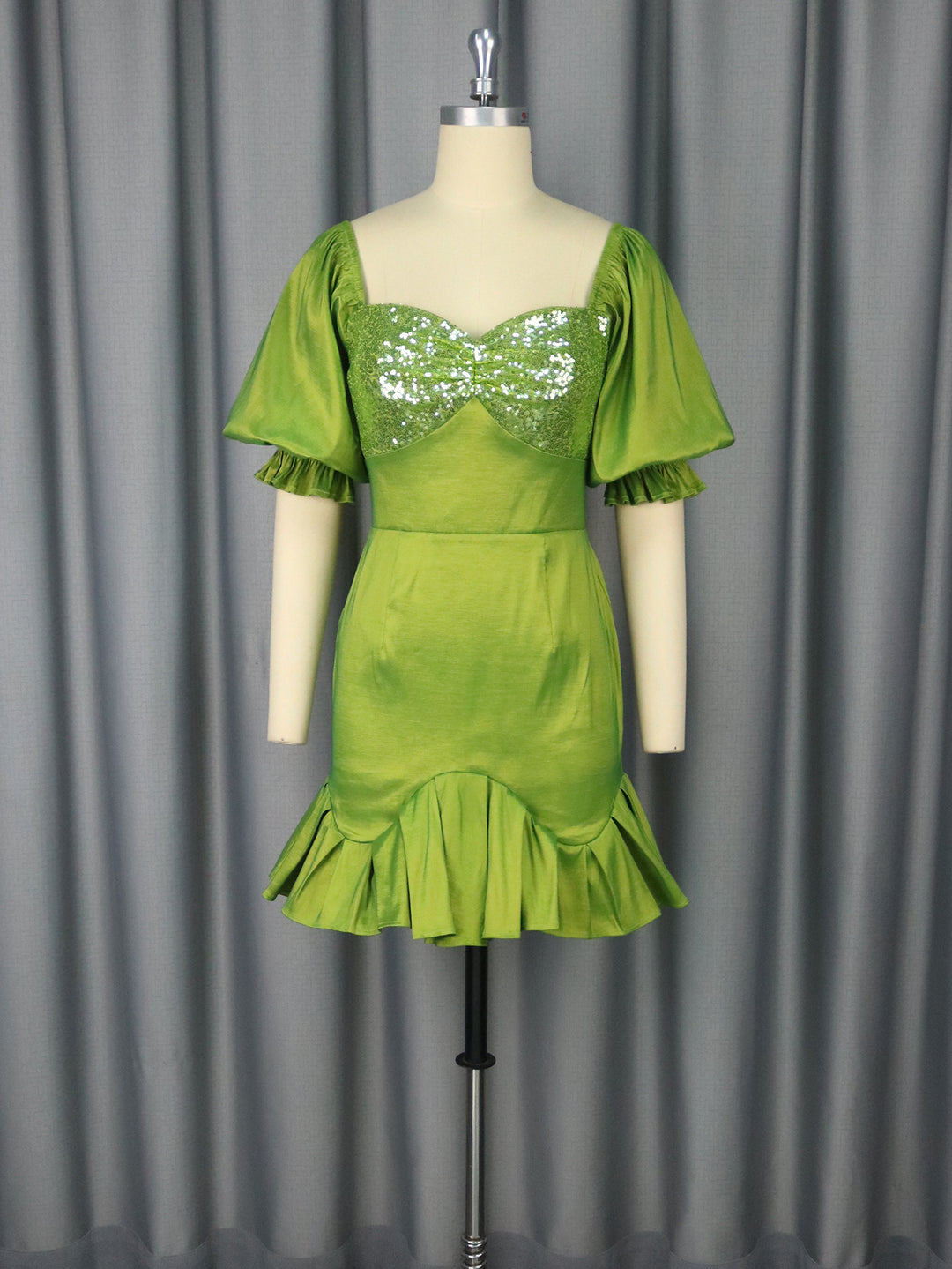 Damen Festliches Kleid mit glitzerndem Bustier und voluminösen Ärmeln EB