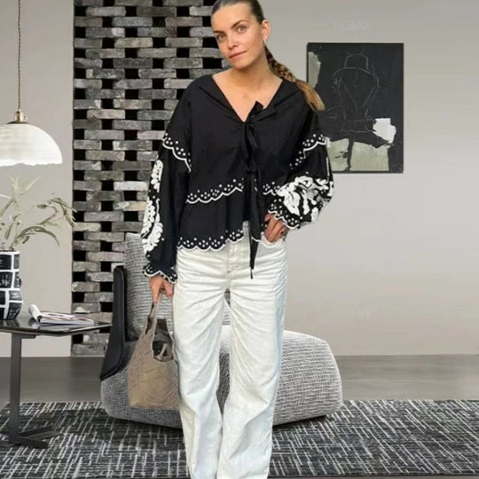 Damen Bluse mit Spitzenaufsatz und lässigem Schnitt EB