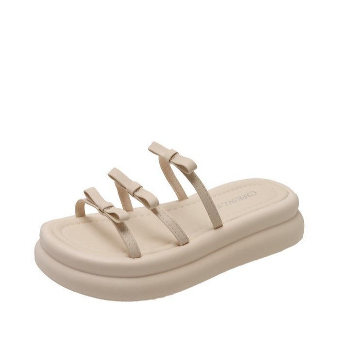Damen modische Clogs mit gemusterten Riemen und komfortabler Fußbettgestaltung EB