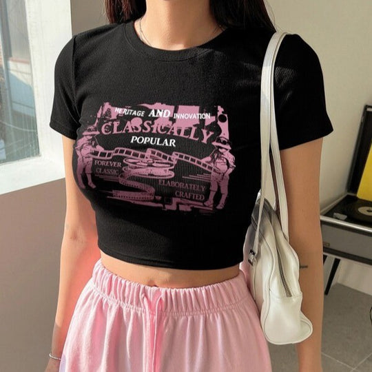 Damen Crop-T-Shirt mit inspirierendem Schriftzug und Sternen-Design EB