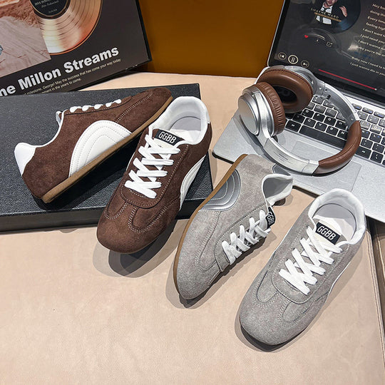 Damen sportliche Sneakers mit hochwertigem Wildleder-Obermaterial und flexibler Sohle EB