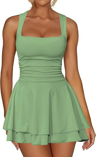 Damen sportliches Kleid mit Raffungen und weit schwingendem Rock EB