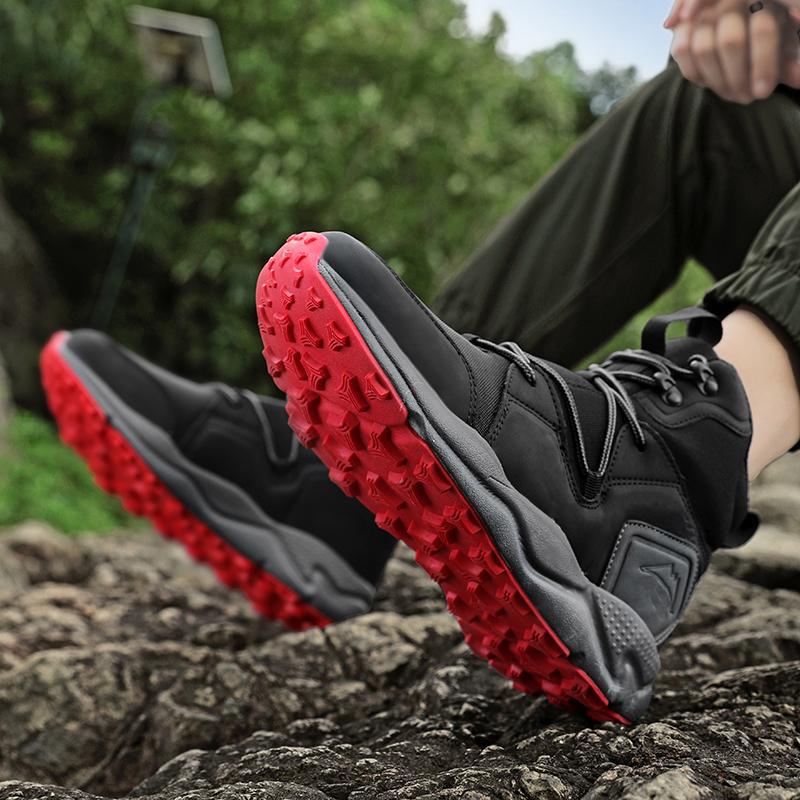 Damen Sportliche Wander-Sneaker mit rutschfester Sohle und isolierendem Innenfutter EB