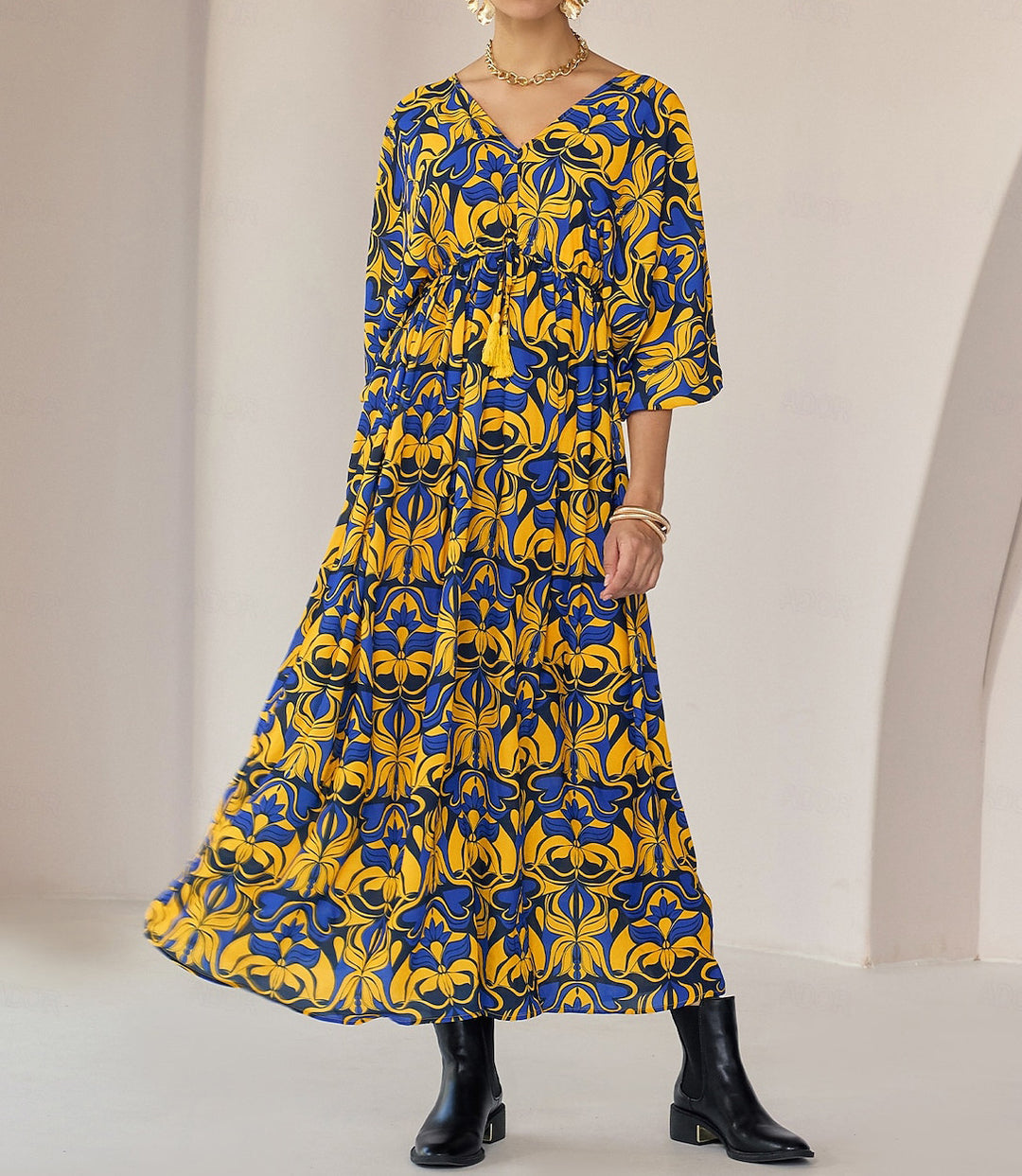 Damen Maxikleid mit floralem Design und praktischen Raffungen EB
