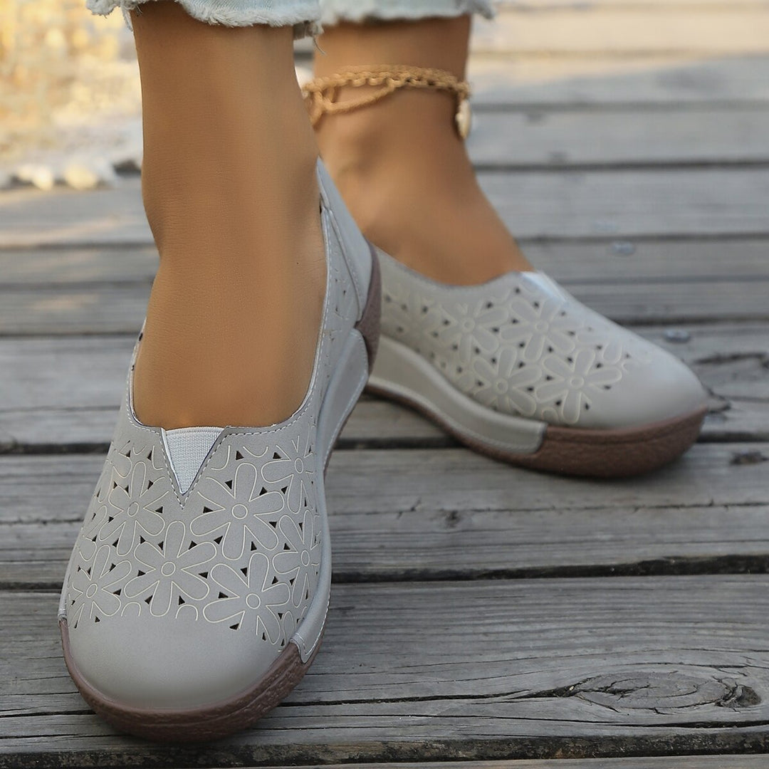 Damen Bequeme und luftige Slip-On Schuhe EB
