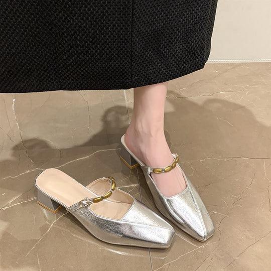 Damen elegante Slingback-Mules mit dekorativen Kettenakzenten EB