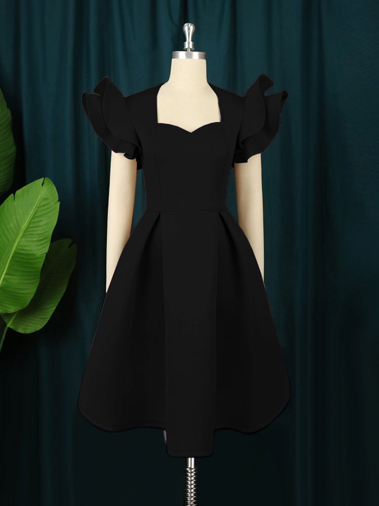 Damen elegantes Kleid mit voluminösen Rüschensäumen EB